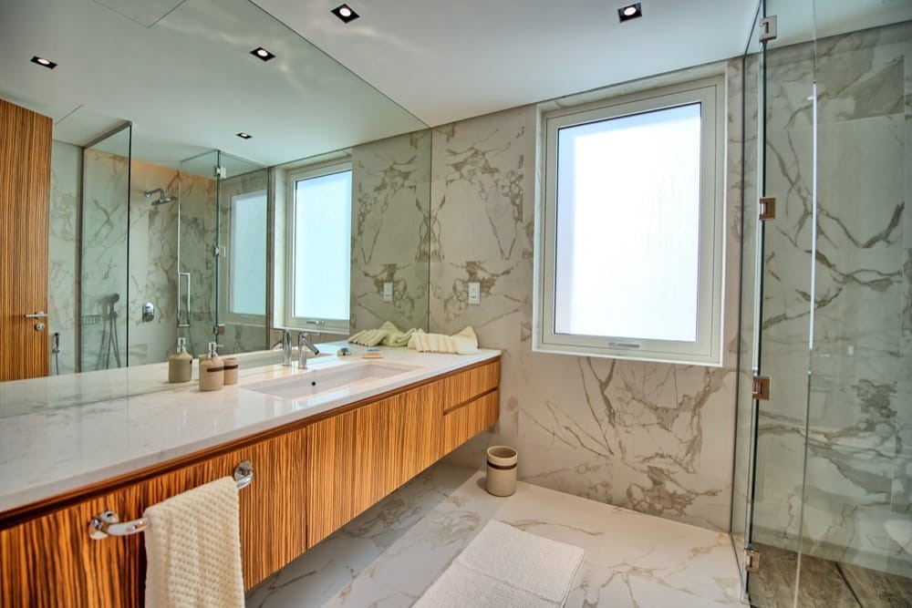 en suite bathroom